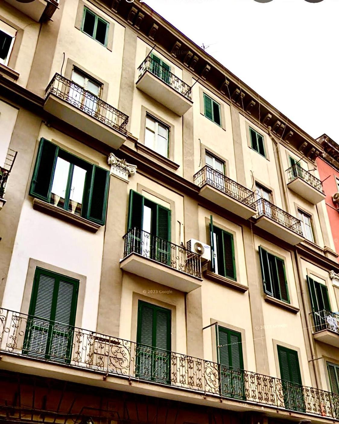Vacanze Napoli Centrale Exterior photo